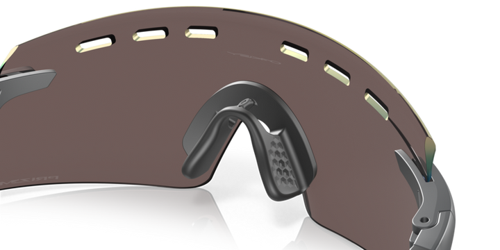 Occhiali Oakley Encoder Strike vented grigio opaco lente prizm 24K