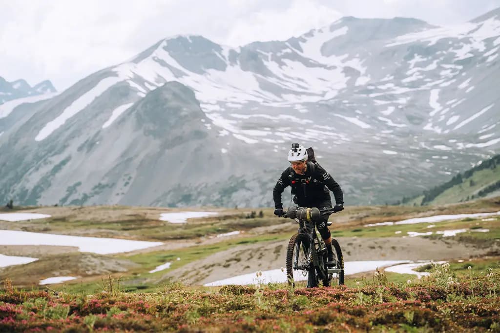 Come vestirsi per andare in MTB in inverno