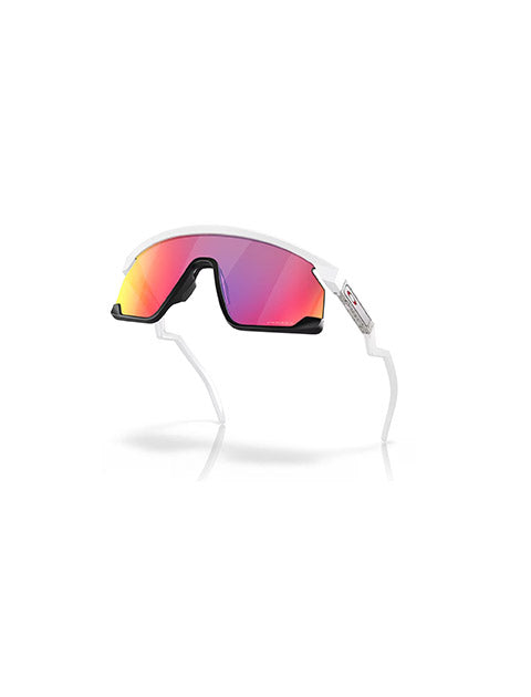 Occhiali Oakley Bxtr bianco opaco lente prizm road