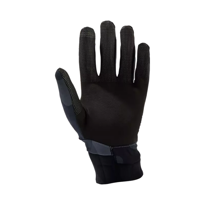 I guanti MTB invernali Fox Defend Fire Pro garantiscono  tenuta ottimale e compatibilità touchscreen grazie al palmo in pelle Clarino™